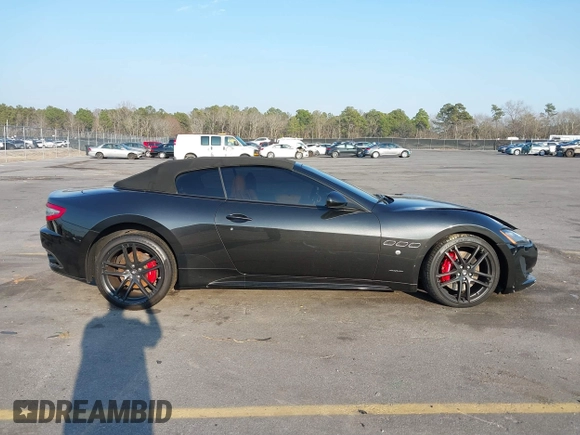 2016 Maserati GranTurismo Convertible Sport with VIN ZAM45VMA8G0158580, listed as a IAAI auction lot 41527347 with 47,344 mi miles. Bid and sale history available at carsss.com. Image 13.