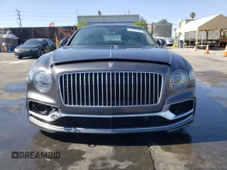 2020 Bentley Flying Spur W12 with VIN SCBBB6ZG7LC082062, listed as a Copart auction lot 65398304 with 14,246 mi miles and Salvage Title. Bid and sale history available at DreamBid. Image 5.