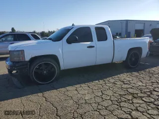 2007 Chevrolet Silverado 1500 LT w/1LT with VIN 1GCEC19J37Z524196, listed as a Copart auction lot 88102675 with 148,582 mi miles and Salvage Title. Bid and sale history available at carsss.com. Image 1.
