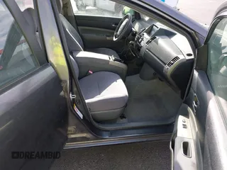 2006 Toyota Prius with VIN JTDKB20UX63198269, listed as a IAAI auction lot 42035926 with Not Provided miles. Bid and sale history available at carsss.com. Image 5.