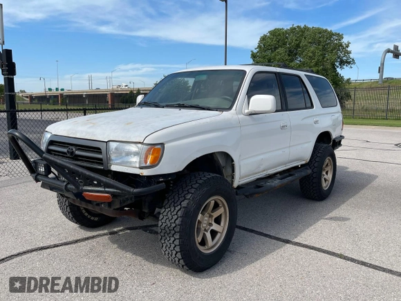 1998 Toyota 4Runner SR5 with VIN JT3HN86R4W0141837, listed as a Copart auction lot 57347975 with 282,314 mi miles and Clean title. Bid and sale history available at DreamBid. Image 2.