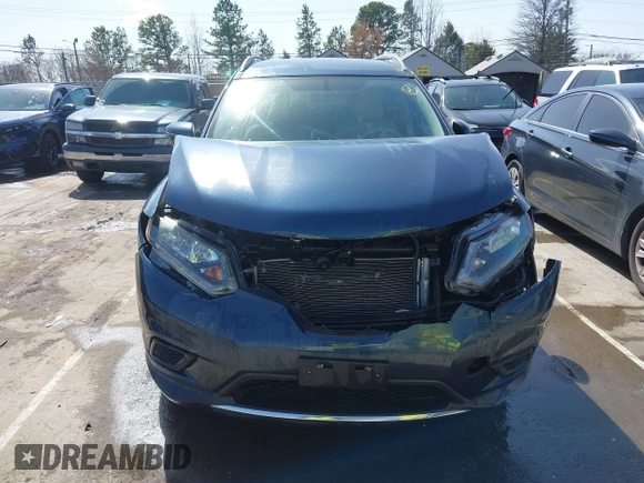 2015 Nissan Rogue SL with VIN 5N1AT2MV3FC759340, listed as a IAAI auction lot 41730322 with 61,561 mi miles and . Bid and sale history available at carsss.com. Image 12.