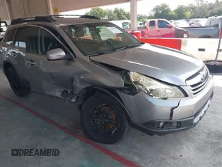 2011 Subaru Outback Limited z VIN 4S4BRDJC5B2346580, wystawiony jako IAAI lot #42398938 z przebiegiem 220 421 mil mil oraz . Historia ofert i sprzedaży dostępna na DreamBid. Obrazek 1.