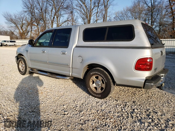 2003 Ford F-150 XLT with VIN 1FTRW07663KD78428, listed as a Copart auction lot 52673764 with 201,309 mi miles and Non Repairable. Bid and sale history available at carsss.com. Image 2.