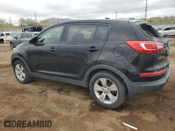 2013 Kia Sportage LX z VIN KNDPBCA25D7450010, wystawiony jako Copart lot #54597815 z przebiegiem 110 980 mil mil oraz Czysty tytuł • Clean title. Historia ofert i sprzedaży dostępna na DreamBid. Obrazek 2.