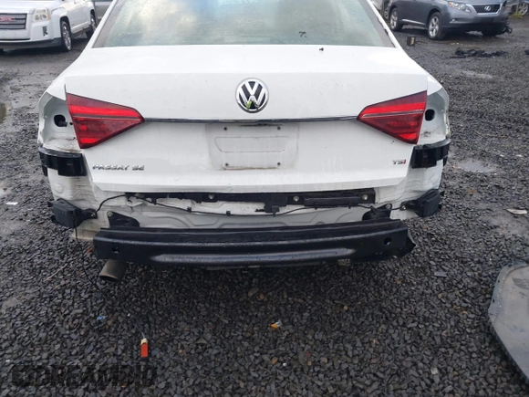 2017 Volkswagen Passat SE with VIN 1VWBT7A35HC025257, listed as a IAAI auction lot 41104637 with 48,066 mi miles and . Bid and sale history available at DreamBid. Image 18.