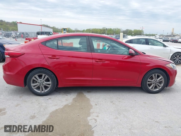 2017 Hyundai Elantra Limited z VIN 5NPD84LF5HH034290, wystawiony jako IAAI lot #42022821 z przebiegiem 186 046 mil mil oraz . Historia ofert i sprzedaży dostępna na DreamBid. Obrazek 13.