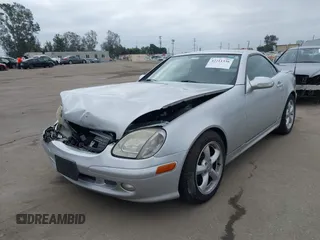 2004 Mercedes-Benz SLK 230/320 with VIN WDBKK65F44F311256, listed as a IAAI auction lot 42211336 with 66,484 mi miles and . Bid and sale history available at DreamBid. Image 2.