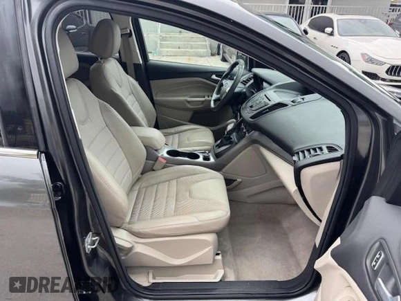 2016 Ford Escape SE with VIN 1FMCU0GX4GUC35892, listed as a Copart auction lot 88822335 with 55,768 mi miles and Non Repairable. Bid and sale history available at carsss.com. Image 6.