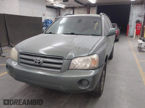2004 Toyota Highlander z VIN JTEDP21A540012596, wystawiony jako IAAI lot #41915866 z przebiegiem 199 746 mil mil oraz . Historia ofert i sprzedaży dostępna na DreamBid. Obrazek 6.