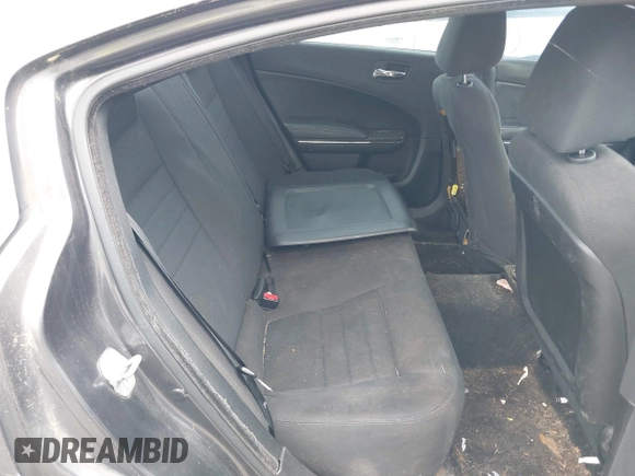 2014 Dodge Charger Police z VIN 2C3CDXAT9EH191184, wystawiony jako IAAI lot #42468882 z przebiegiem 202 790 mil mil oraz . Historia ofert i sprzedaży dostępna na DreamBid. Obrazek 8.