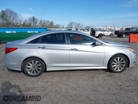 2014 Hyundai Sonata SE with VIN 5NPEC4ACXEH923397, listed as a IAAI auction lot 41748671 with 182,136 mi miles and . Bid and sale history available at DreamBid. Image 13.