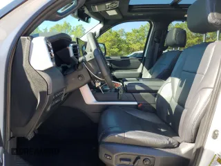 2023 Toyota Sequoia SR5 with VIN 7SVAAAAA4PX002324, listed as a Copart auction lot 81183314 with 40,964 mi miles and Salvage Title. Bid and sale history available at carsss.com. Image 7.