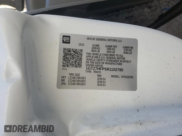 2024 GMC Savana Cargo Van with VIN 1GTZ7HFP5R1102780, listed as a Copart auction lot 42797835 with 0 mi miles and Salvage Title. Bid and sale history available at carsss.com. Image 14.