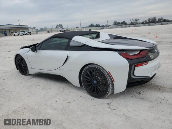 2019 BMW i8 z VIN WBY2Z6C50KVB83206, wystawiony jako Copart lot #81693973 z przebiegiem 25 712 mil mil oraz . Historia ofert i sprzedaży dostępna na DreamBid. Obrazek 2.