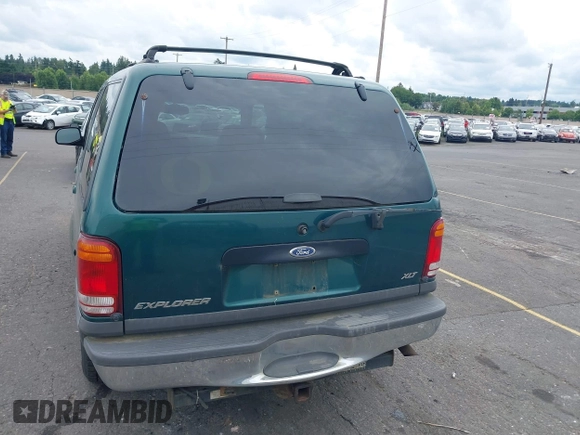 1999 Ford Explorer XLT with VIN 1FMZU34E1XZB72588, listed as a IAAI auction lot 42598441 with 233,717 mi miles and . Bid and sale history available at DreamBid. Image 6.