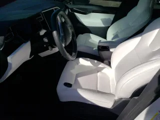 2018 Tesla Model X 75D with VIN 5YJXCBE20JF091639, listed as a Copart auction lot 39654583 with 0 miles. Bid and sale history available at carsss.com. Image 7.