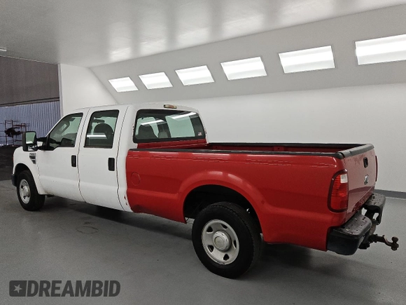 2008 Ford F-250 XL with VIN 1FTSW20558EE15487, listed as a Copart auction lot 55204655 with 101,098 mi miles and Clean title. Bid and sale history available at DreamBid. Image 2.