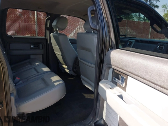 2014 Ford F-150 XL с VIN 1FTFW1CF8EKD30561, выставлен на аукционе IAAI как лот 41880934 с пробегом 180 301 миль миль и . История ставок и продаж доступна на DreamBid. Изображение 8.