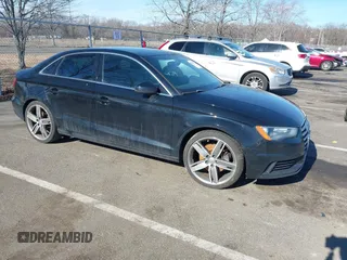 2015 Audi A3 Premium Plus z VIN WAUEFGFF6F1080798, wystawiony jako IAAI lot #41667472 z przebiegiem 152 265 mil mil oraz . Historia ofert i sprzedaży dostępna na DreamBid. Obrazek 1.