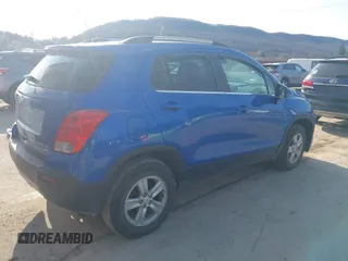 2015 Chevrolet Trax LT with VIN KL7CJRSB3FB195387, listed as a IAAI auction lot 41768768 with 80,312 mi miles and . Bid and sale history available at DreamBid. Image 4.