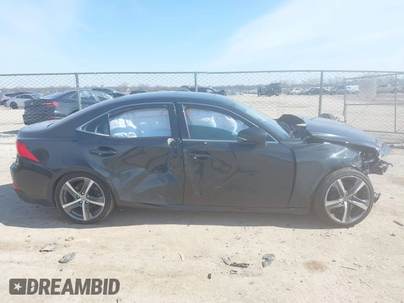 2020 Lexus IS with VIN JTHDA1D29L5101656, listed as a IAAI auction lot 41580146 with 39,772 mi miles. Bid and sale history available at carsss.com. Image 14.