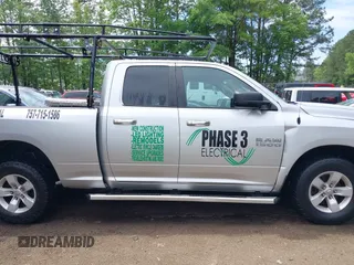 2018 Ram 1500 Big Horn z VIN 1C6RR7GG0JS120371, wystawiony jako IAAI lot #42221095 z przebiegiem 148 403 mil mil oraz . Historia ofert i sprzedaży dostępna na DreamBid. Obrazek 14.