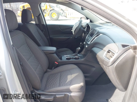 2021 Chevrolet Equinox LT z VIN 2GNAXKEV8M6103073, wystawiony jako IAAI lot #42111470 z przebiegiem 107 700 mil mil oraz . Historia ofert i sprzedaży dostępna na DreamBid. Obrazek 5.