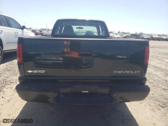 2003 Chevrolet S-10 with VIN 1GCCS19H638267297, listed as a Copart auction lot 69115764 with 53,056 mi miles and Salvage Title. Bid and sale history available at carsss.com. Image 6.