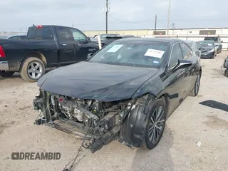 2022 Lexus ES 350 z VIN 58ADZ1B14NU113733, wystawiony jako IAAI lot #41722782 z przebiegiem 41 668 mil mil oraz . Historia ofert i sprzedaży dostępna na DreamBid. Obrazek 17.