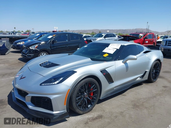 2016 Chevrolet Corvette Z06 2LZ z VIN 1G1YS2D64G5612988, wystawiony jako IAAI lot #42283770 z przebiegiem 22 382 mil mil oraz . Historia ofert i sprzedaży dostępna na DreamBid. Obrazek 17.