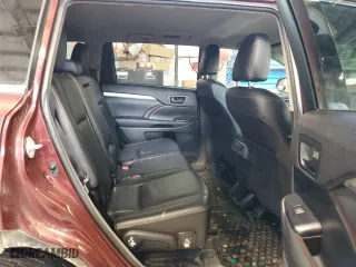 2015 Toyota Highlander LE with VIN 5TDBKRFH7FS181785, listed as a Copart auction lot 46100905 with 326,520 mi miles and Salvage Title. Bid and sale history available at carsss.com. Image 11.