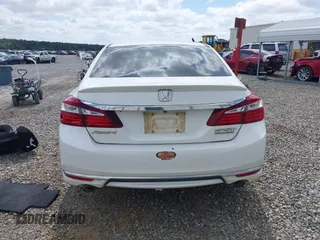 2017 Honda Accord Sport SE z VIN 1HGCR2F13HA055127, wystawiony jako IAAI lot #41889700 z przebiegiem 97 519 mil mil oraz . Historia ofert i sprzedaży dostępna na DreamBid. Obrazek 17.