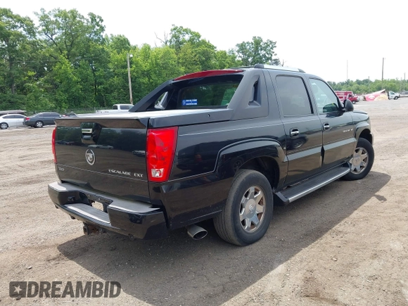 2004 Cadillac Escalade EXT z VIN 3GYEK62N54G290873, wystawiony jako IAAI lot #42411835 z przebiegiem 223 898 mil mil oraz . Historia ofert i sprzedaży dostępna na DreamBid. Obrazek 4.