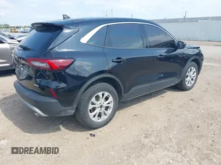 2024 Ford Escape Active with VIN 1FMCU9GN3RUA23622, listed as a IAAI auction lot 42133705 with 29,071 mi miles and . Bid and sale history available at DreamBid. Image 4.