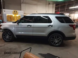 2017 Ford Explorer Sport with VIN 1FM5K8GT5HGA03358, listed as a IAAI auction lot 41626008 with 94,854 mi miles and . Bid and sale history available at carsss.com. Image 14.