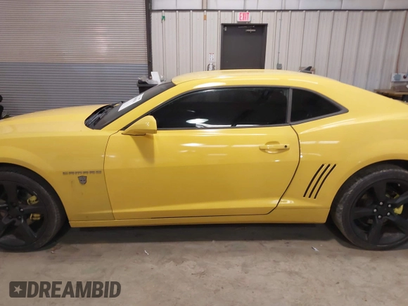 2011 Chevrolet Camaro 2LS с VIN 2G1FA1ED3B9113466, выставлен на аукционе IAAI как лот 41369041 с пробегом 130 458 миль миль и . История ставок и продаж доступна на DreamBid. Изображение 14.
