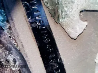 2004 Volvo S40 z VIN YV1VS27594F089366, wystawiony jako Copart lot #49464025 z przebiegiem Nie podano mil oraz Nie do naprawy. Historia ofert i sprzedaży dostępna na DreamBid. Obrazek 12.