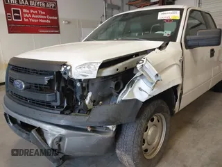 2013 Ford F-150 XL with VIN 1FTEX1CM5DFB88149, listed as a IAAI auction lot 40695089 with 105,049 mi miles. Bid and sale history available at carsss.com. Image 6.