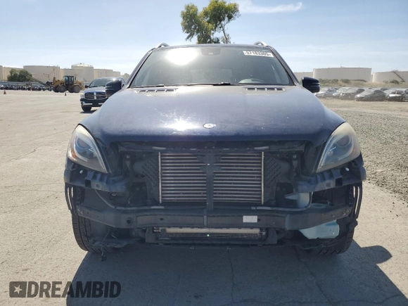 2013 Mercedes-Benz M 350 z VIN 4JGDA2EB8DA150793, wystawiony jako Copart lot #57183305 z przebiegiem 149 616 mil mil oraz Szkoda całkowita • Salvage title. Historia ofert i sprzedaży dostępna na DreamBid. Obrazek 5.