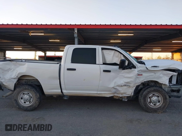 2020 Ram 2500 Tradesman with VIN 3C6UR5CJ0LG250404, listed as a IAAI auction lot 41753681 with 64,184 mi miles. Bid and sale history available at carsss.com. Image 13.