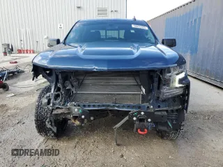 2021 Chevrolet Silverado 1500 LT Trail Boss with VIN 1GCPYFED9MZ349276, listed as a Copart auction lot 50032425 with 69,099 mi miles and Salvage Title. Bid and sale history available at DreamBid. Image 5.