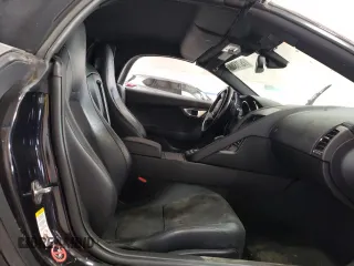 2014 Jaguar F-Type V6 with VIN SAJWA6E73E8K09923, listed as a Copart auction lot 79718124 with 122,526 mi miles and Clean Title. Bid and sale history available at DreamBid. Image 10.