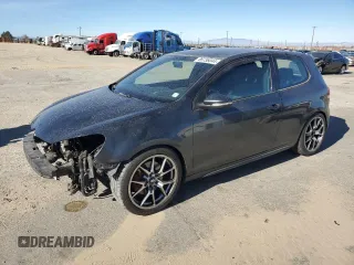 2013 Volkswagen GTI z VIN WVWED7AJXDW124659, wystawiony jako Copart lot #86736044 z przebiegiem 93 367 mil mil oraz Szkoda całkowita • Salvage title. Historia ofert i sprzedaży dostępna na DreamBid. Obrazek 1.