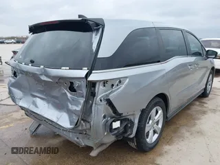 2018 Honda Odyssey EX-L with VIN 5FNRL6H73JB105024, listed as a IAAI auction lot 41663862 with 76,172 mi miles. Bid and sale history available at carsss.com. Image 18.