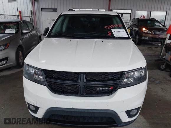 2019 Dodge Journey SE z VIN 3C4PDCBB6KT837425, wystawiony jako IAAI lot #42481512 z przebiegiem 83 382 mil mil oraz . Historia ofert i sprzedaży dostępna na DreamBid. Obrazek 6.