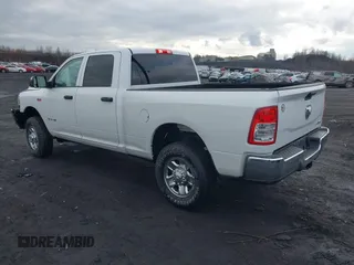 2022 Ram 2500 Tradesman with VIN 3C6UR5CJ2NG441695, listed as a IAAI auction lot 41660235 with 2,630 mi miles. Bid and sale history available at carsss.com. Image 3.