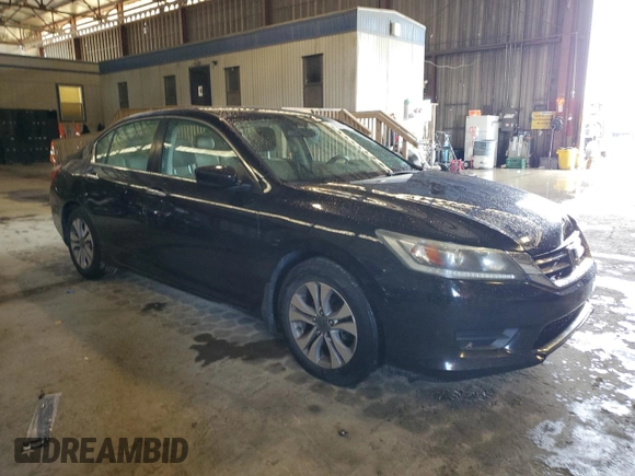 2014 Honda Accord LX z VIN 1HGCR2F32EA041720, wystawiony jako Copart lot #57214795 z przebiegiem 384 832 mil mil oraz Szkoda całkowita • Salvage title. Historia ofert i sprzedaży dostępna na DreamBid. Obrazek 4.