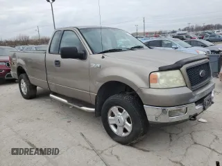 2004 Ford F-150 XL with VIN 1FTRF14544NB37582, listed as a Copart auction lot 84942244 with 280,603 mi miles and Clean Title. Bid and sale history available at DreamBid. Image 4.