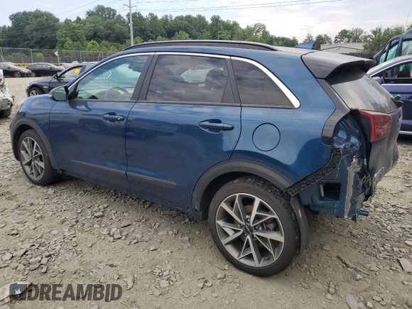 2022 Kia Niro Touring SE with VIN KNDCC3LC3N5536771, listed as a Copart auction lot 59020314 with 33,840 mi miles and Salvage Title. Bid and sale history available at carsss.com. Image 2.